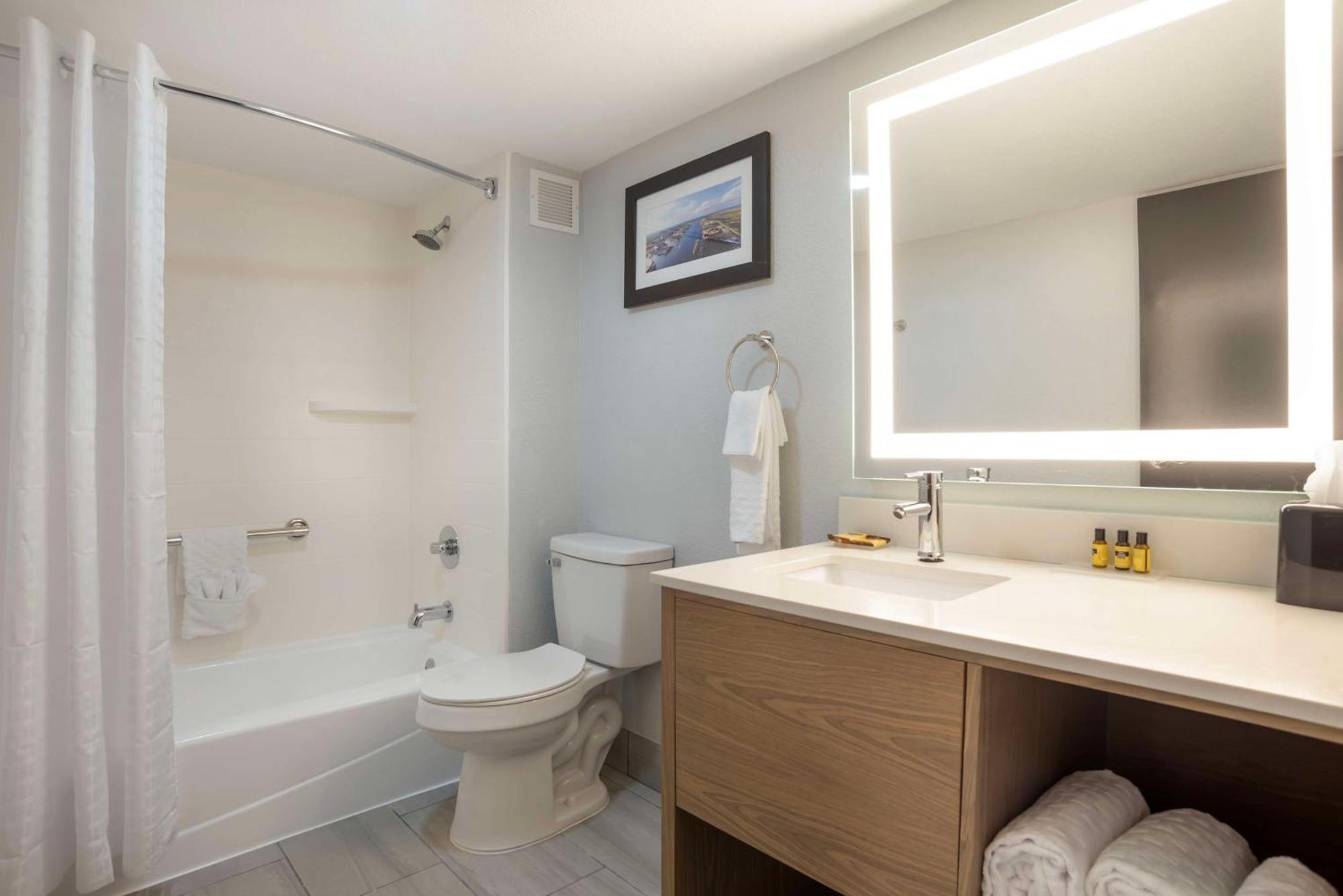Best Western Plus Mobile Inn And Suites ภายนอก รูปภาพ