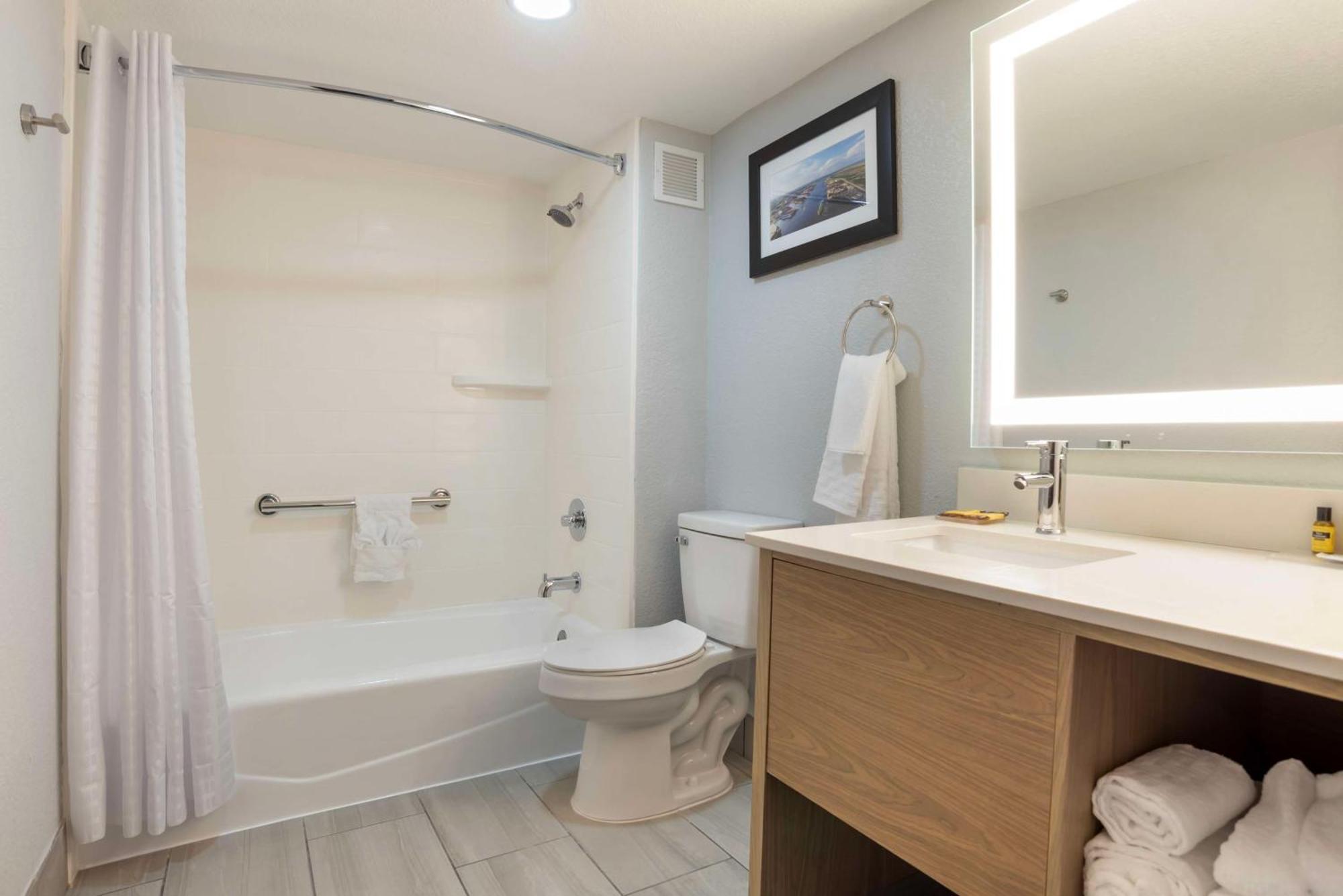Best Western Plus Mobile Inn And Suites ภายนอก รูปภาพ