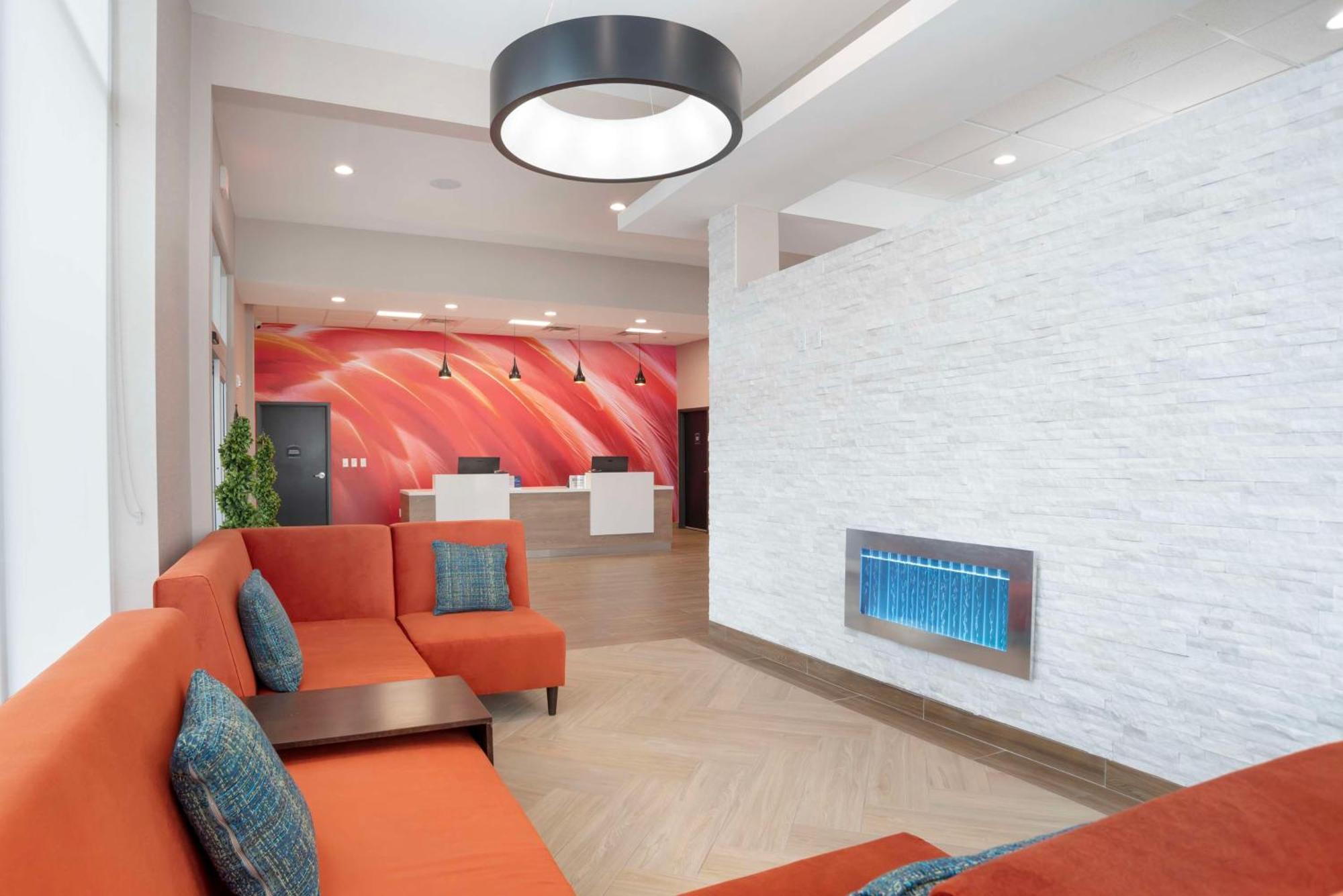 Best Western Plus Mobile Inn And Suites ภายนอก รูปภาพ