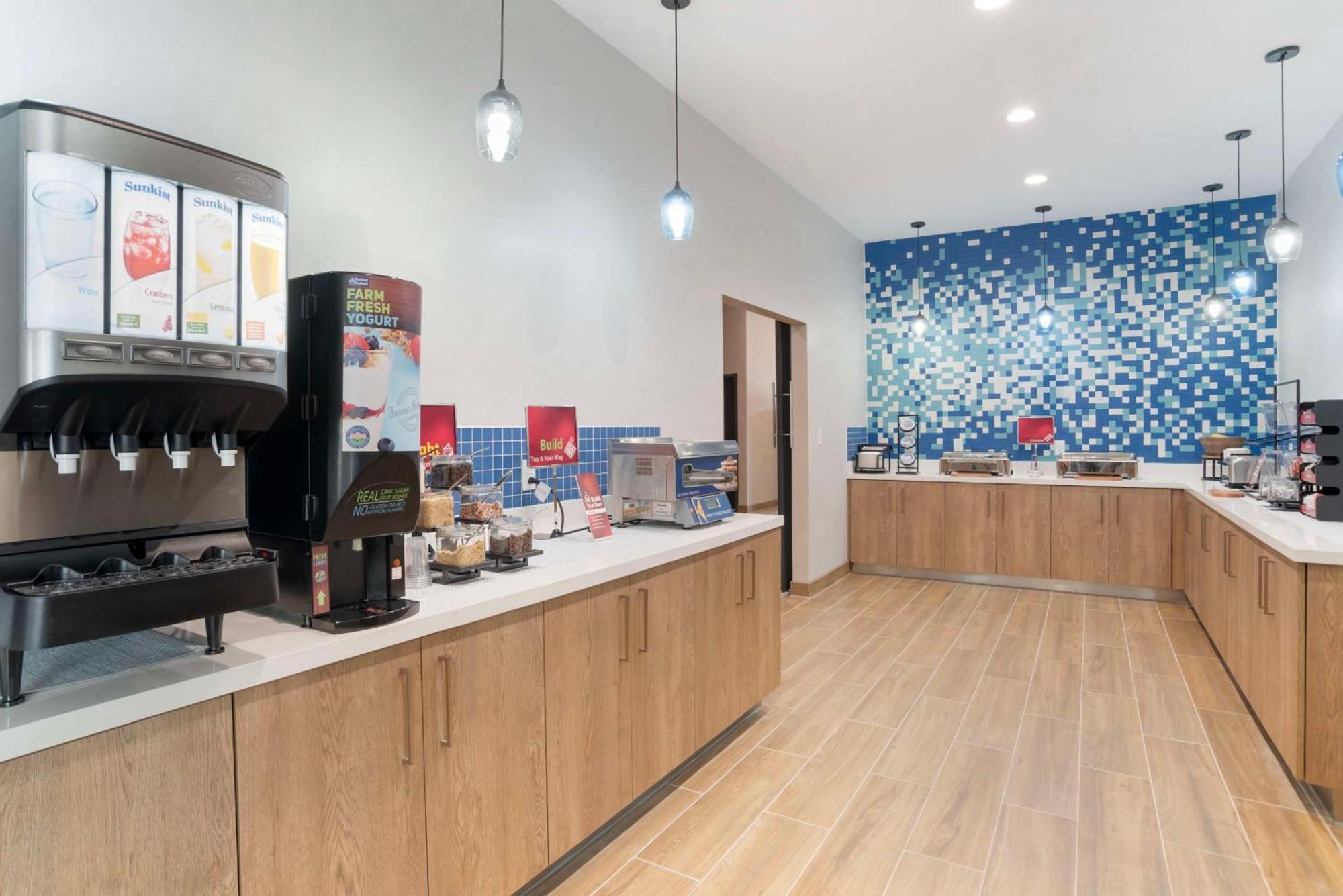 Best Western Plus Mobile Inn And Suites ภายนอก รูปภาพ